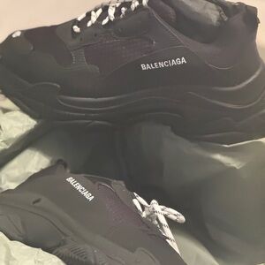 Balenciaga Men's Black and White Sneakers